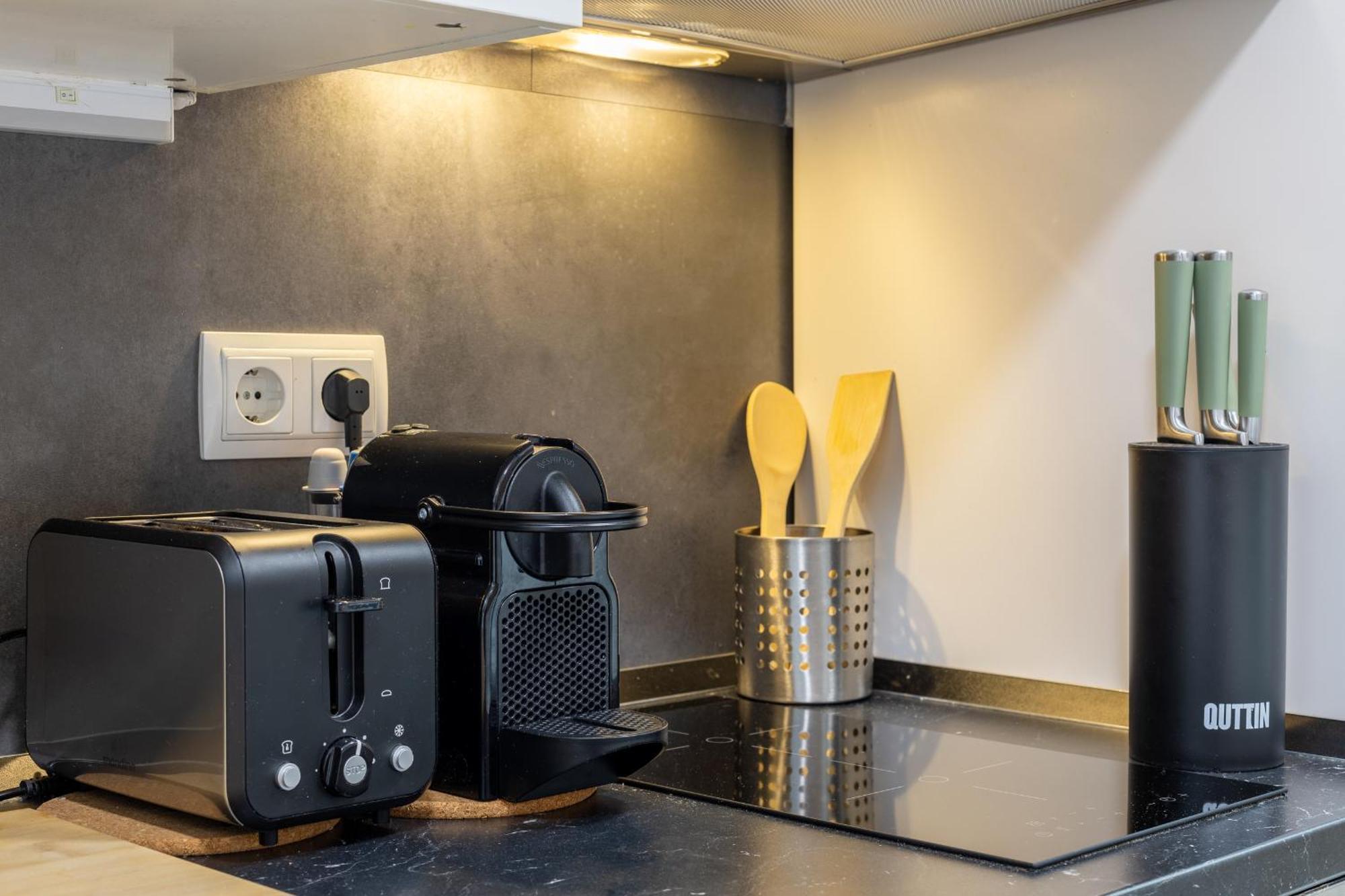 Galileo Apartment Madrid Ngoại thất bức ảnh